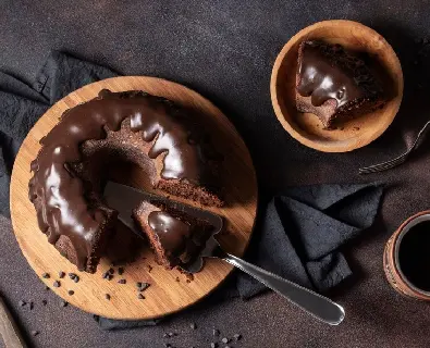 HEALTHY CHOCOLATE CAKE